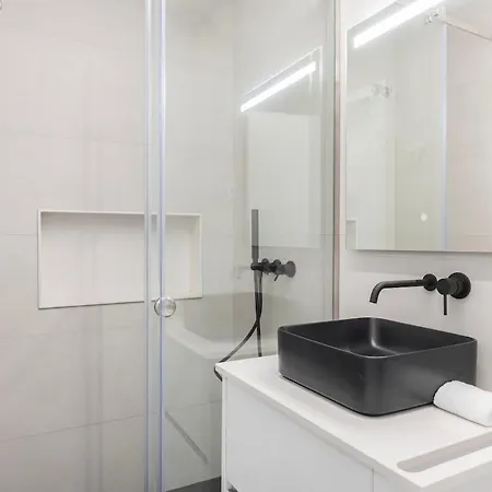 Novo Junto Ao Metro - 1d Apartmán *