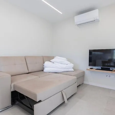 Novo Junto Ao Metro - 1d Apartmán *