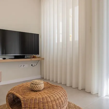 Novo Junto Ao Metro Lissabon