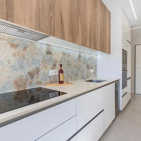 Novo Junto Ao Metro - 1d Apartmán