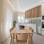 Novo Junto Ao Metro - 1d Appartement Lissabon